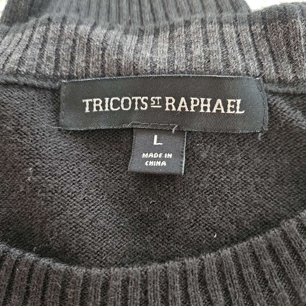 Men's sweater